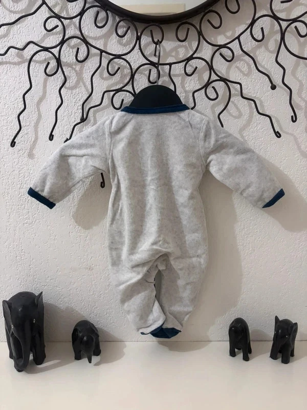 🔵 Pijama de Bebé Dinosaurio Gris Claro Suave 3 Meses – photo 4